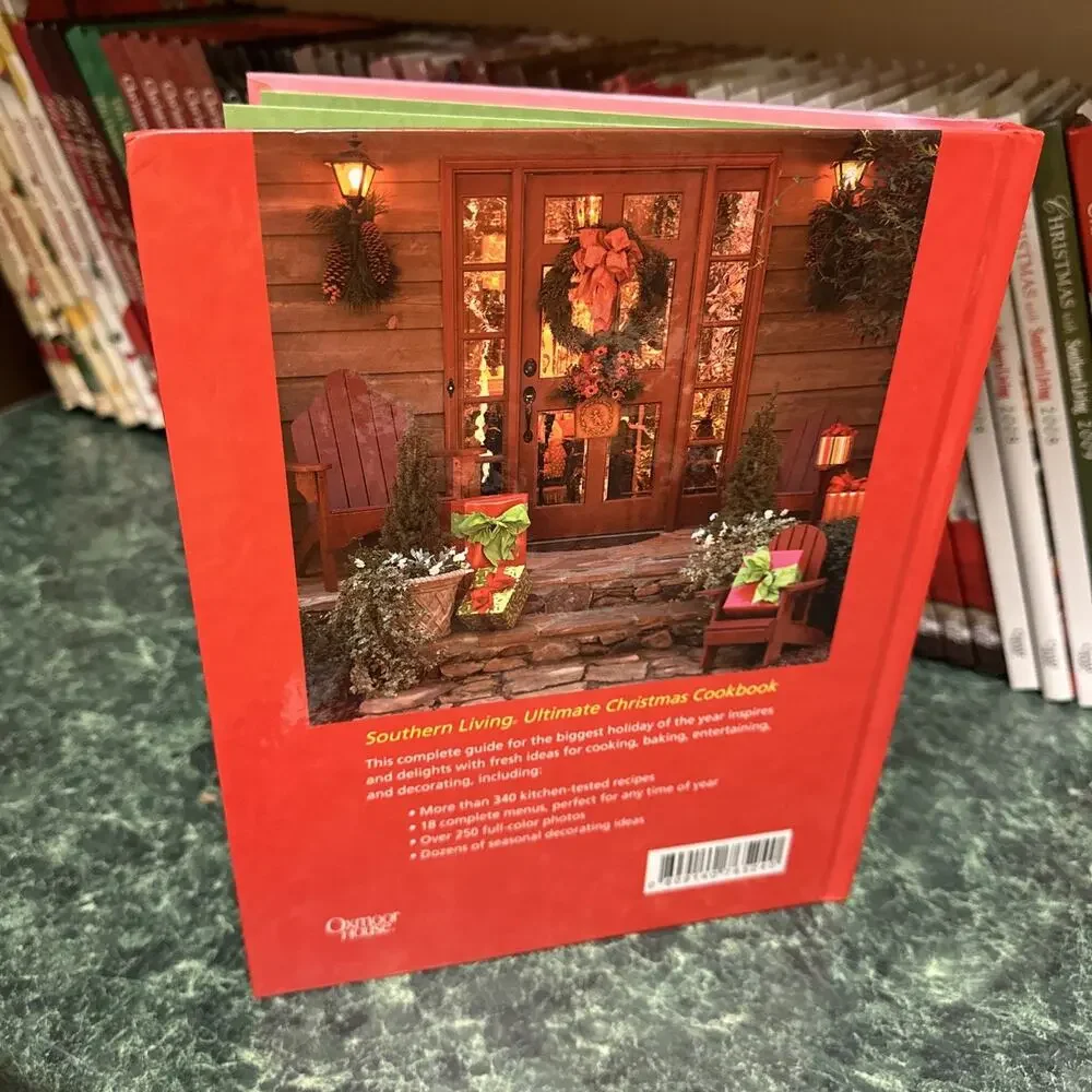 Southern‎ Living Ultimate Christmas Cookbook Special Edition By Dillard's 2010